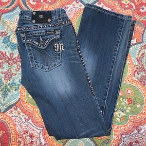 Size 29x31 boot cut Miss Me jeans